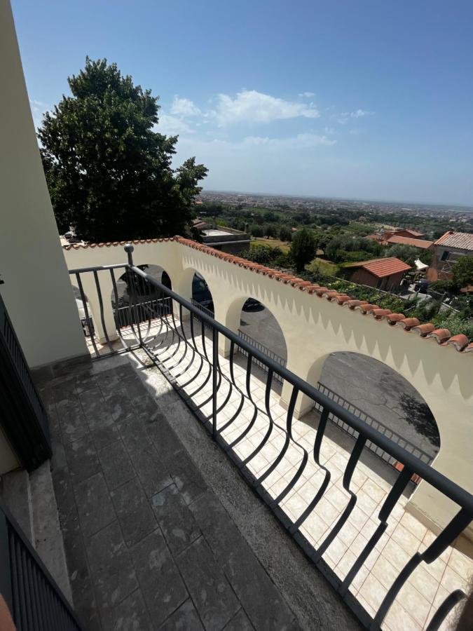 Villa Wuthering Heights Rom Exterior foto